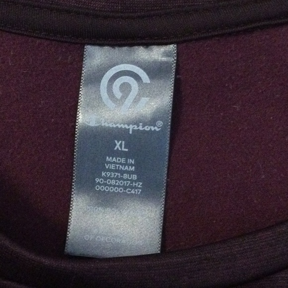 XL Champion purple/burgundy athletic long sleeve top - Picture 13 of 15